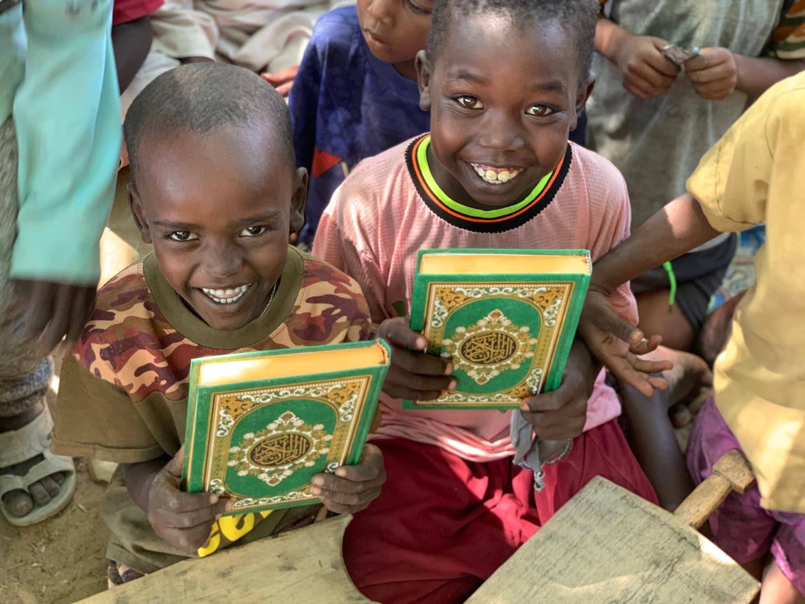 Afrika'da Hafız Sahiplen 